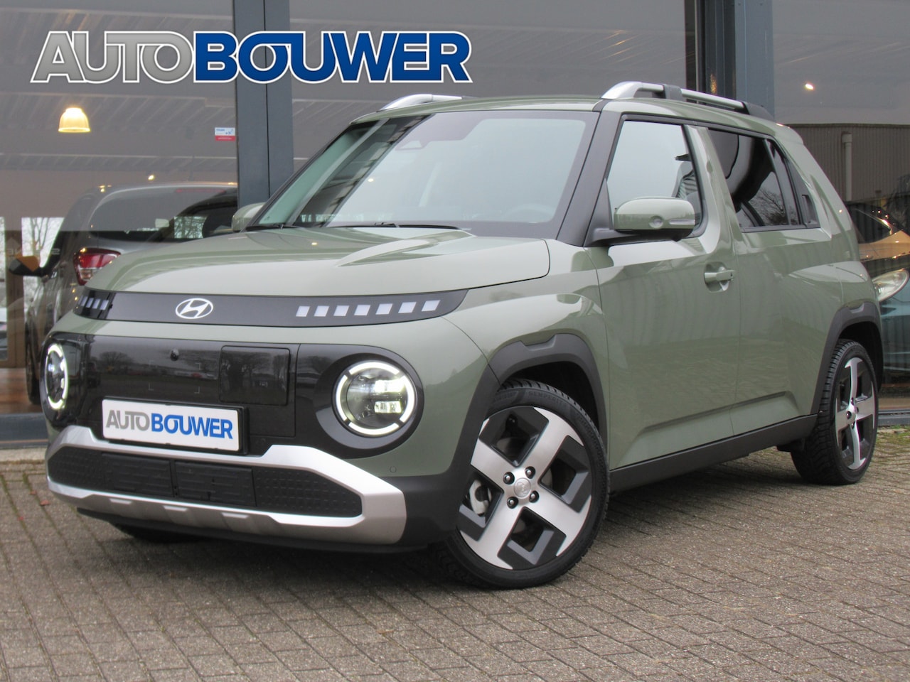 Hyundai Inster - Evolve Sky Plus 49 kWh 1e eigen | Winter Pack |Tech Pack | Schuifdak | 360 Camera - AutoWereld.nl