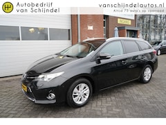Toyota Auris Touring Sports - 1.8 HYBRID PERFECT ONDERHOUDEN STOELVERWARMING 1/2 LEDER CAMERA ECC AIRCO CRUISECONTROL BL