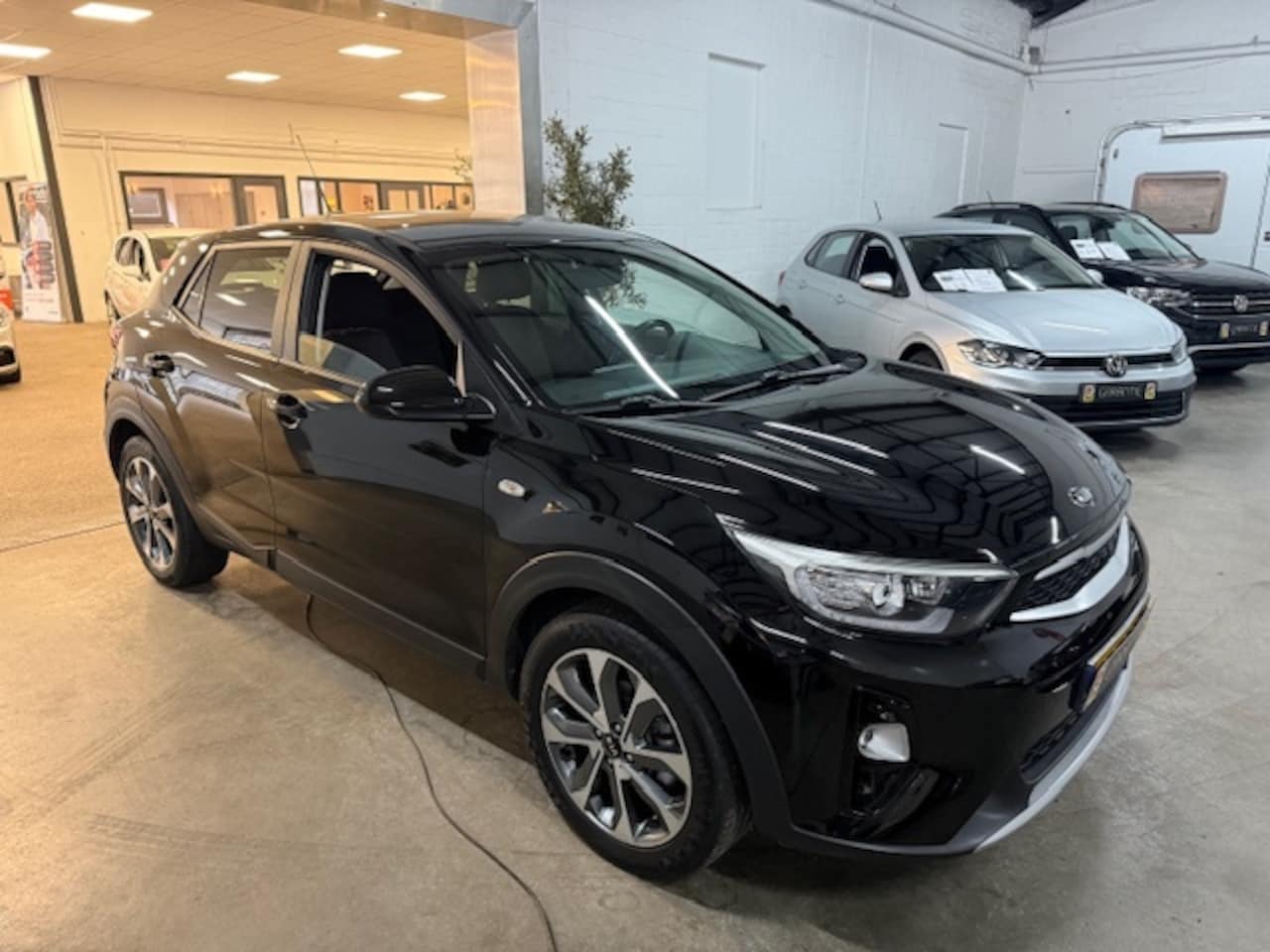 Kia Stonic - 1.0 T-GDi C.Pl.L.Nav - AutoWereld.nl