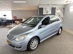 Mercedes-Benz B-klasse - 170 Apk Nieuw, Cruise, Clima, Stoelverwarming, parksensoren, Panodak, Lm velgen, Topstaat