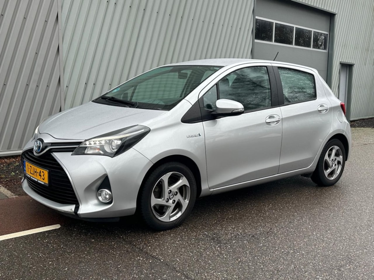 Toyota Yaris - Hybrid 1.5 Full Hybrid Aspiration - AutoWereld.nl