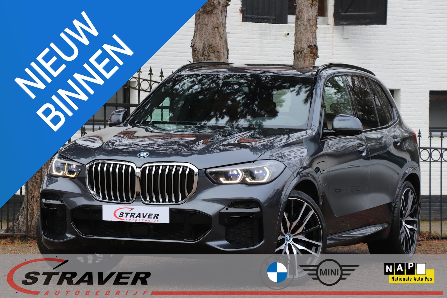 BMW X5 - xDrive45e High Executive |Bowers&Wilkins |Merino bekleding & Alcantara hemel |Panoramadak - AutoWereld.nl