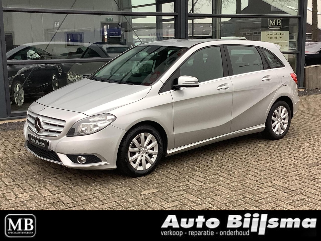 Mercedes-Benz B-klasse - 200 automaat, cruise, stoelverwarming, parkeersensoren - AutoWereld.nl