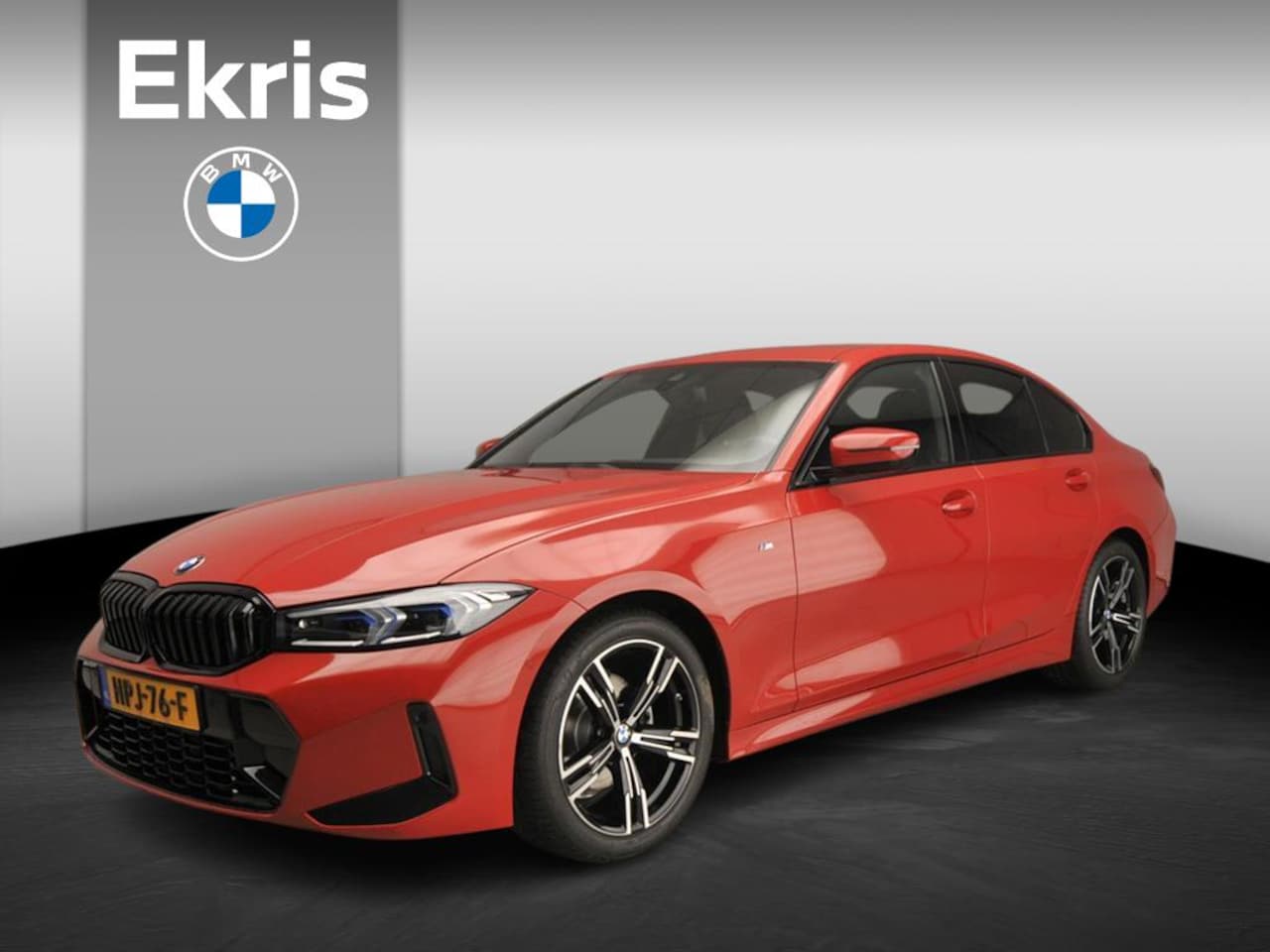 BMW 3-serie - Sedan 320i | M-Sportpakket | LED | Leder | HUD | Keyles go | Stoelverwarming | DAB | Hifi - AutoWereld.nl