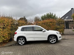 Volkswagen Tiguan - 1.4 TSI R-Line Edition Origineel Ned. dealer onder
