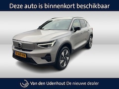 Volvo XC40 - Single Motor 238pk Essential 69 kWh Navigatie Trekhaak Android/Carplay Full-LED Camera key