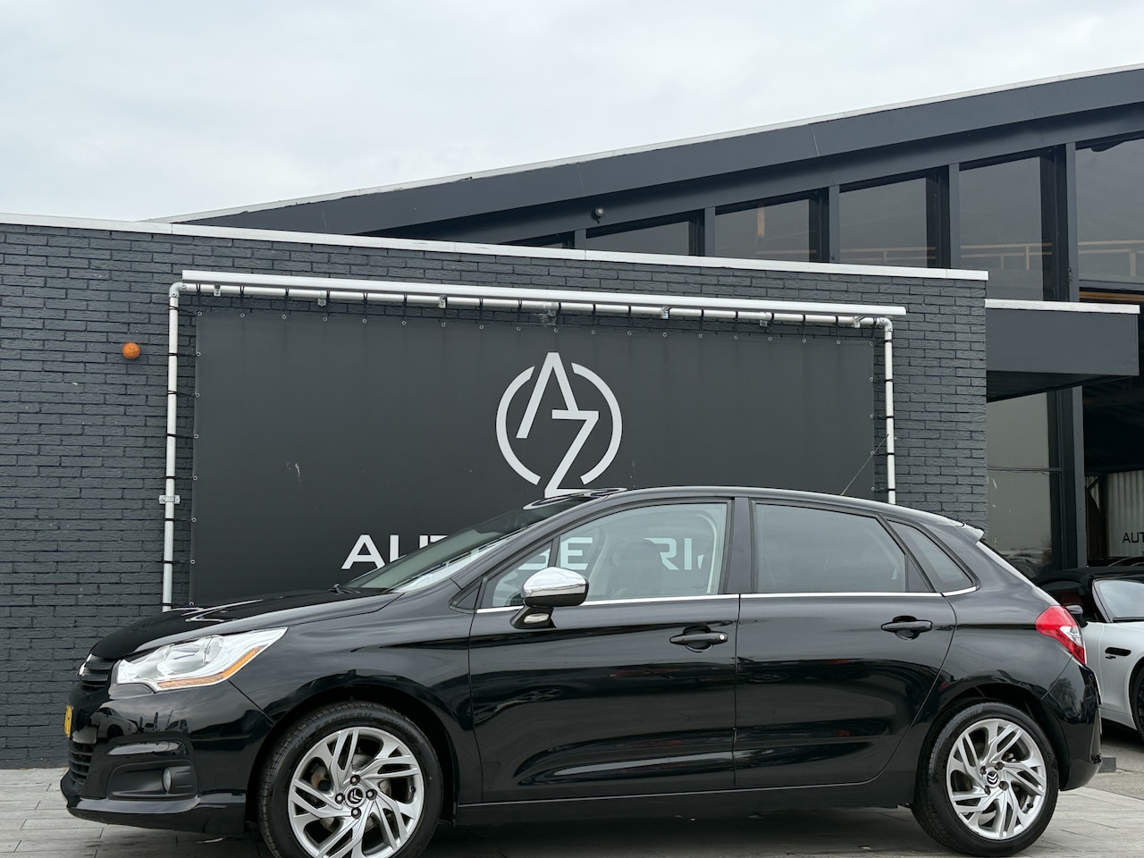 Citroën C4 - 1.2 PureTech Exclusive SOMS LOOPT HIJ GOED SOMS NIET ! - AutoWereld.nl