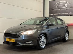 Ford Focus - 1.0 Lease Edition Cruise Control, Achteruitrijcamera, Apple Carplay, Navigatie, Airco, NAP