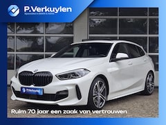 BMW 1-serie - 118i High M SPORT | PANORAMA | CAMERA | LEDER | SPORTSTOELEN | 18 INCH LM VELGEN | TREKHAA