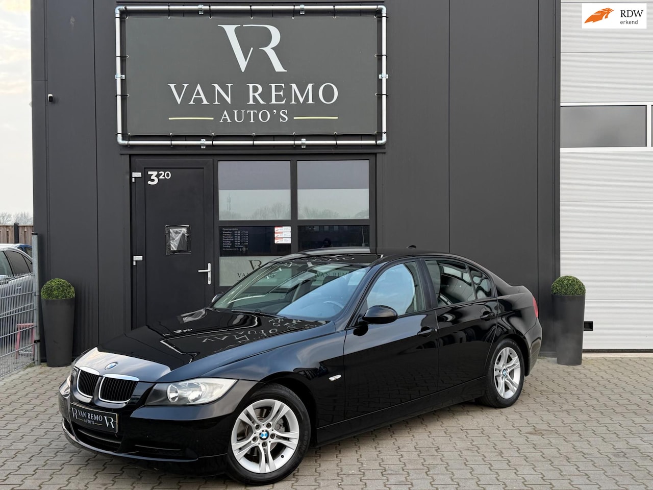 BMW 3-serie - 320i |Aut|Clima|Navi|Leder|Stoel V.W|Nap! - AutoWereld.nl