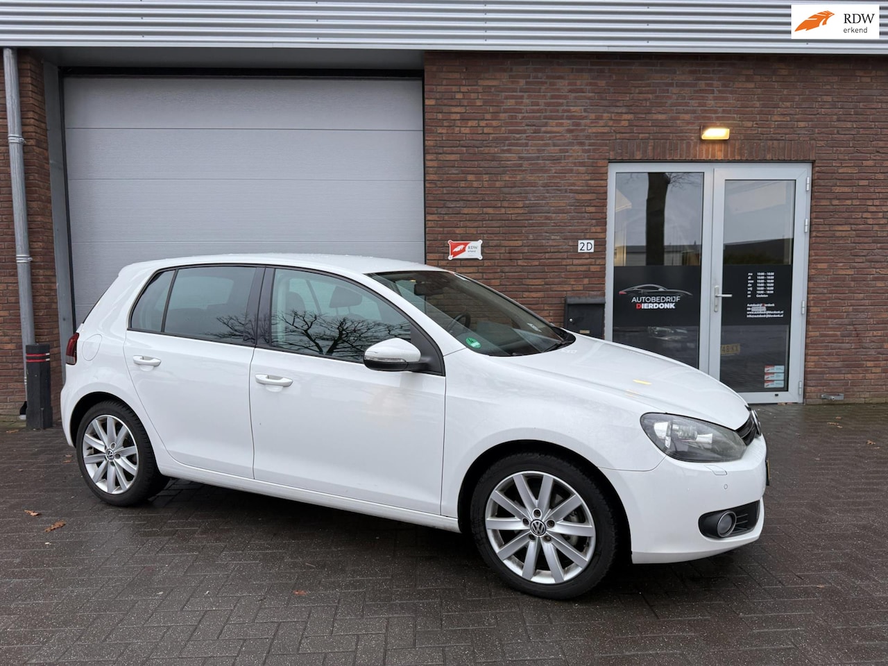 Volkswagen Golf - 1.4 TSI Trendline|AUTOMAAT|NIEUWE APK|AIRCO - AutoWereld.nl