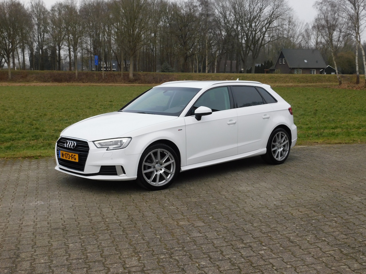 Audi A3 Sportback - 1.4 TFSI CoD Sport Pro Line S 1.4 TFSI CoD Sport Pro Line S - AutoWereld.nl