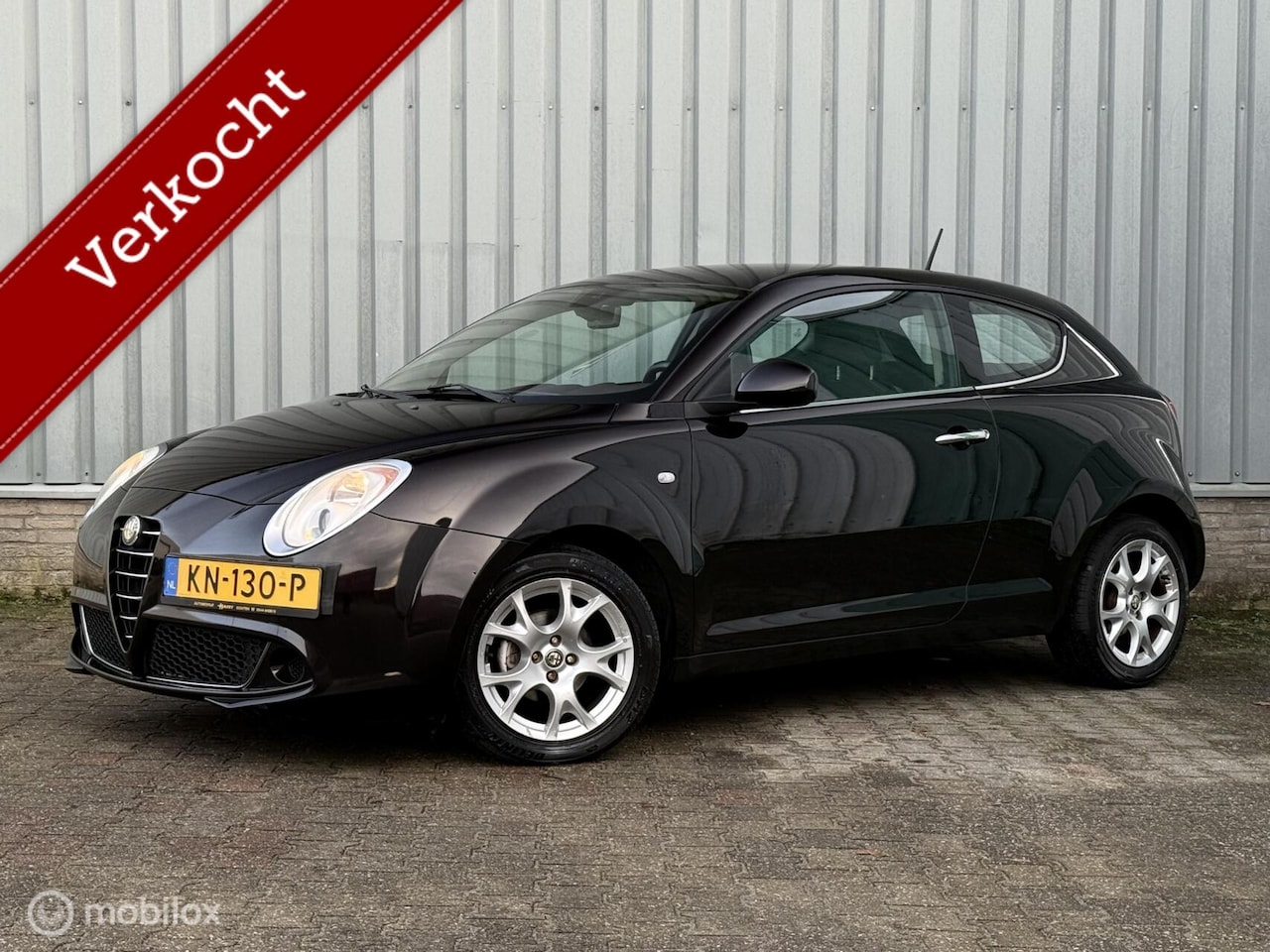 Alfa Romeo MiTo - 1.4 Distinctive | Bruin metallic | Airco - AutoWereld.nl