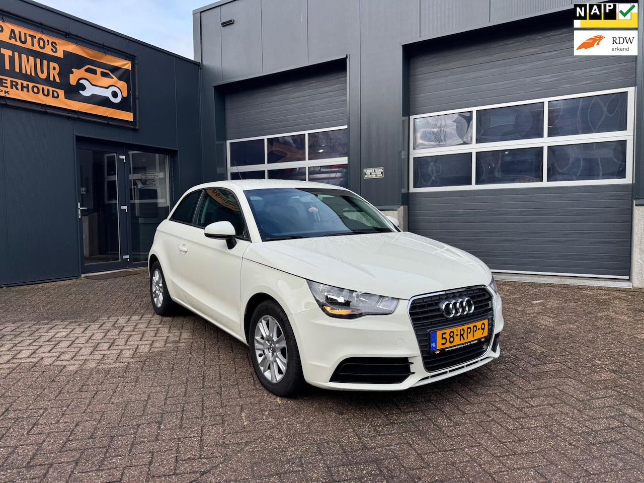 Audi A1 - 1.2 TFSI Attraction Pro Line Business 1.2 TFSI Attraction Pro Line Business - AutoWereld.nl