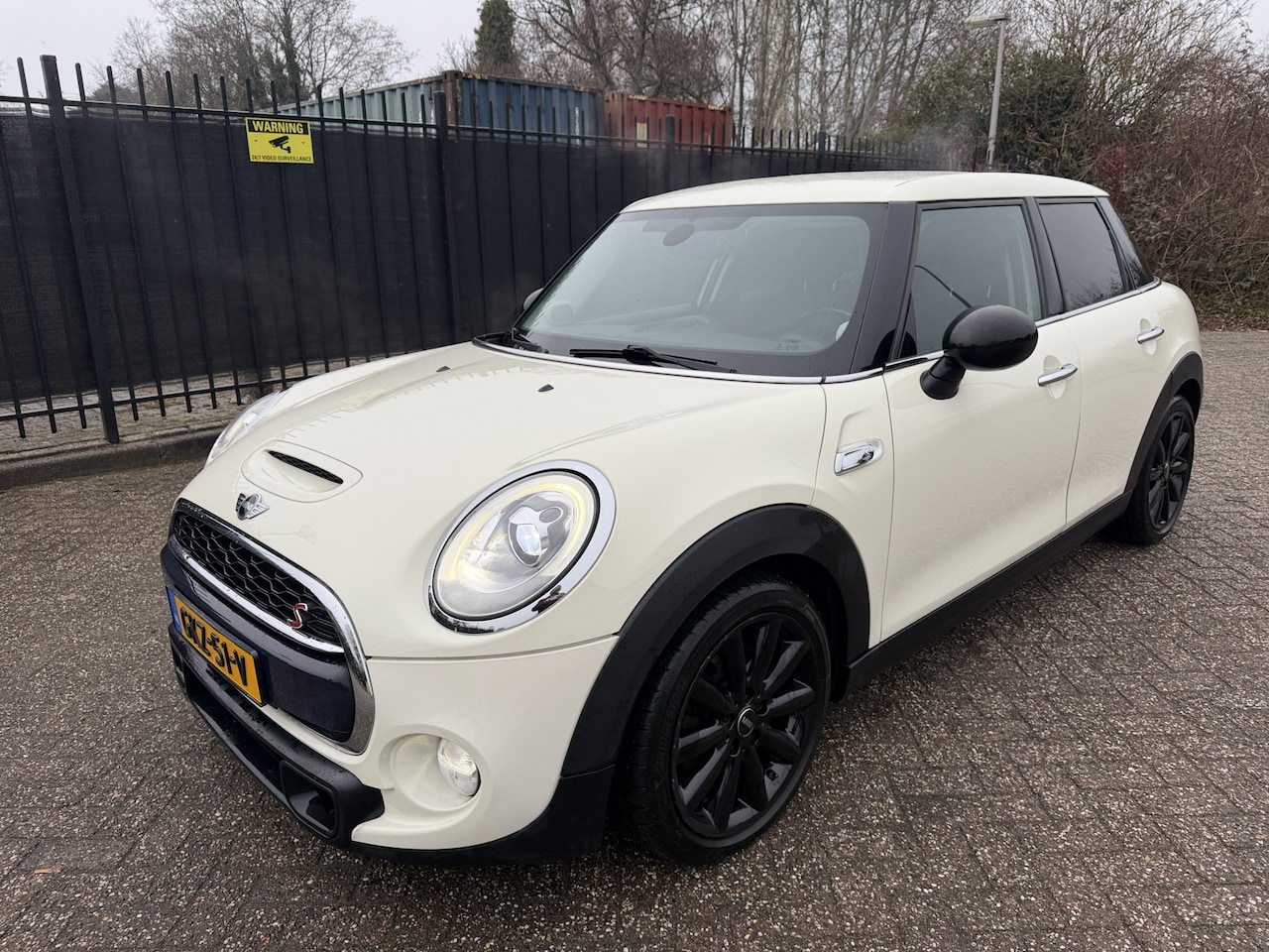 MINI Cooper S - Mini 2.0 250 PK 6 Versn Chili Serious Business H/K - AutoWereld.nl