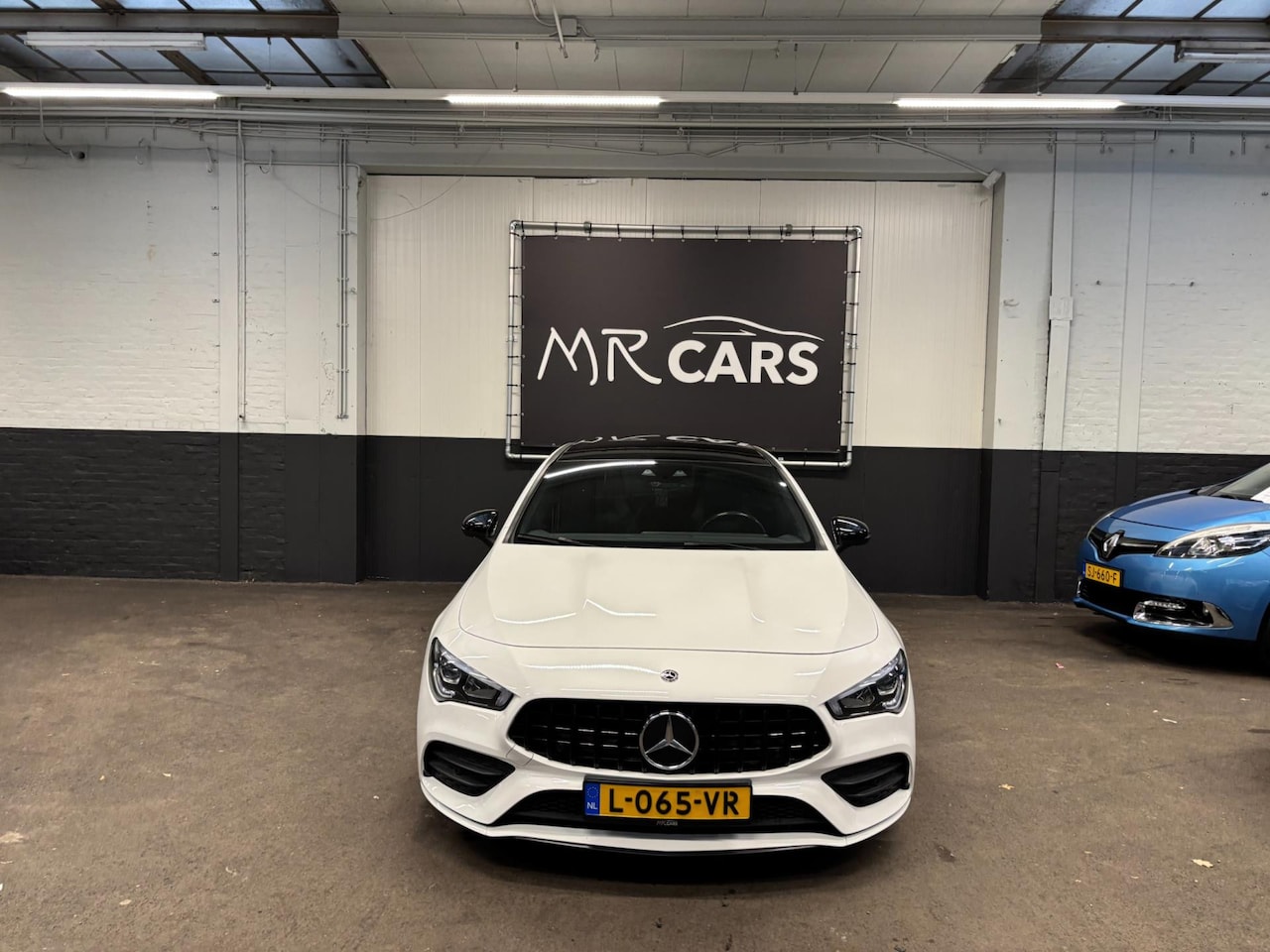 Mercedes-Benz CLA-Klasse - 250 Premium Plus AMG pano/clima/leder - AutoWereld.nl