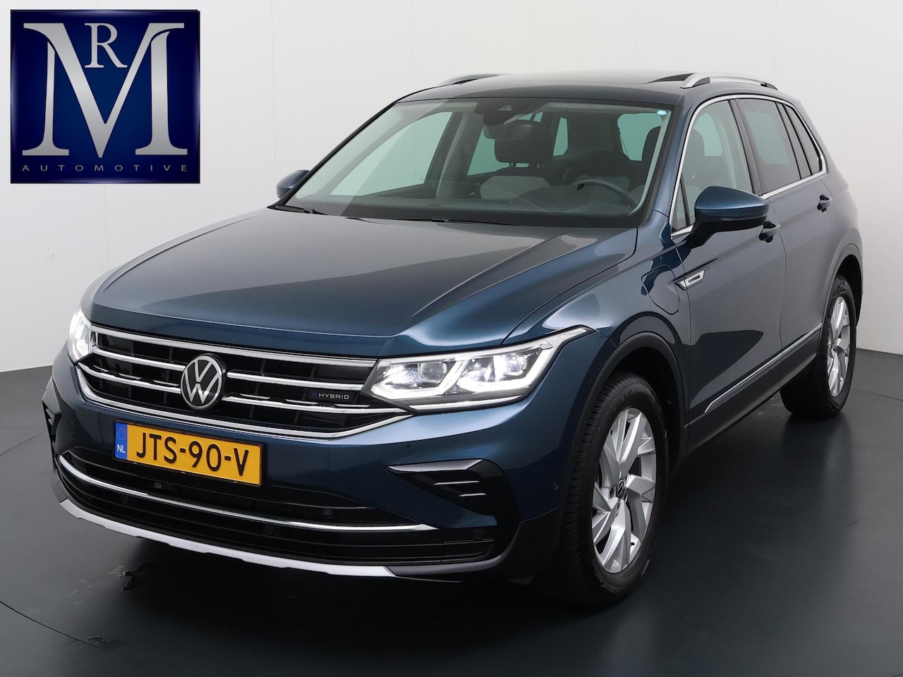 Volkswagen Tiguan - 1.4 TSI eHybrid PHEV SUPER COMPLEET| SCHUIF/ KANTELDAK| DODE HOEK| ELEK. ACHTERKLEP| DIG. - AutoWereld.nl