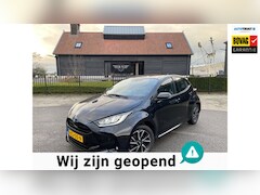 Toyota Yaris - 1.5 Hybrid Team Deutschland |Airco ECC Navigatie Parkeercamera |
