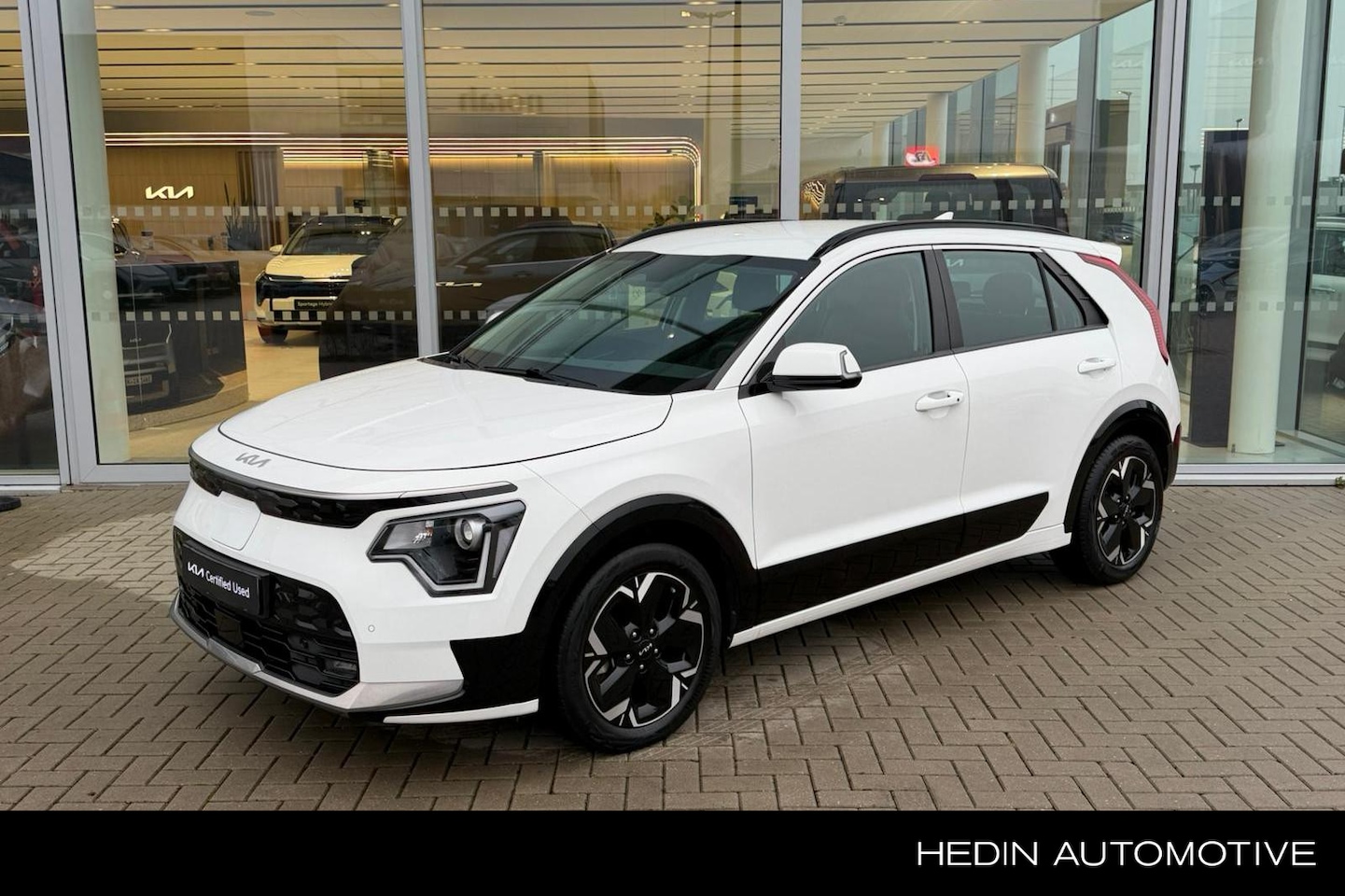 Kia Niro EV - DynamicLine 64.8 kWh | Navigatie | Camera | Adaptive Cruise Control | Climate Control | PD - AutoWereld.nl