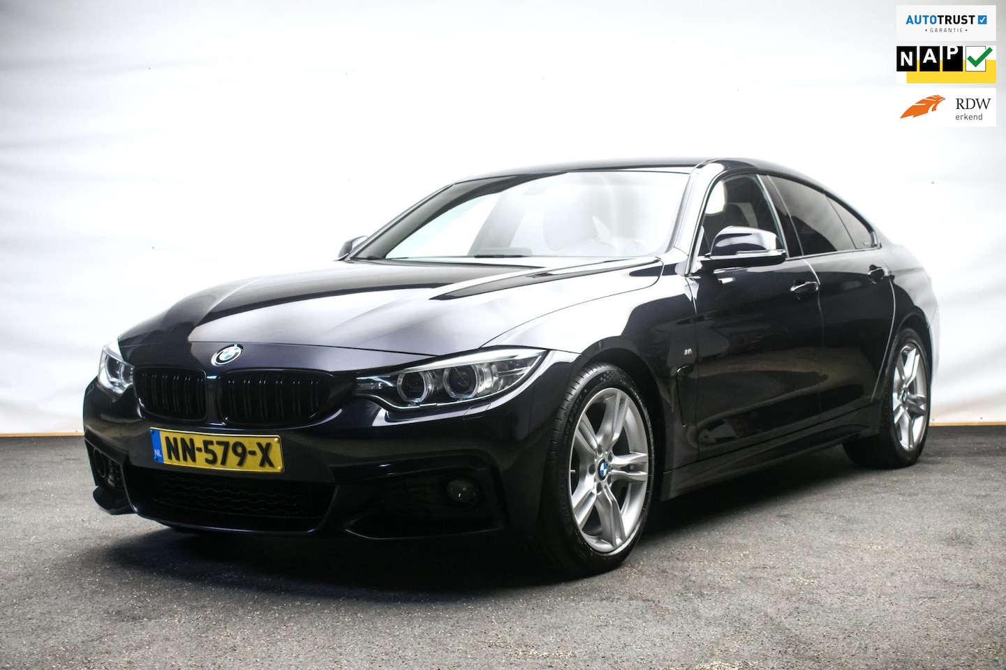 BMW 4-serie Gran Coupé - 420i M-SPORT 285PK ORG NL [ Leder Carplay LED Stoelverwarming Parkeersensoren ] - AutoWereld.nl