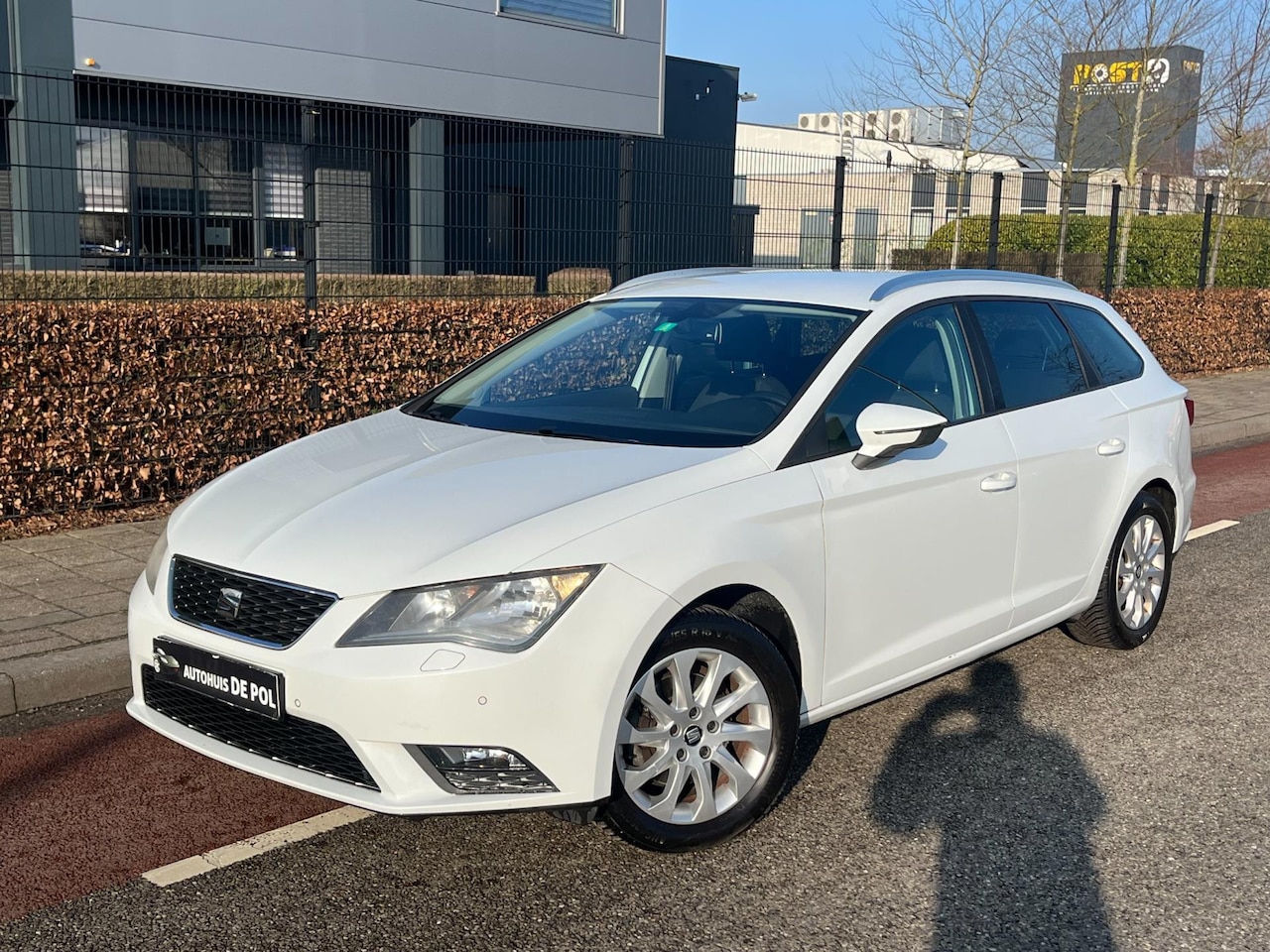SEAT Leon ST - 1.4 EcoTSI Climate/Cruise/Control navi trekhaak - AutoWereld.nl