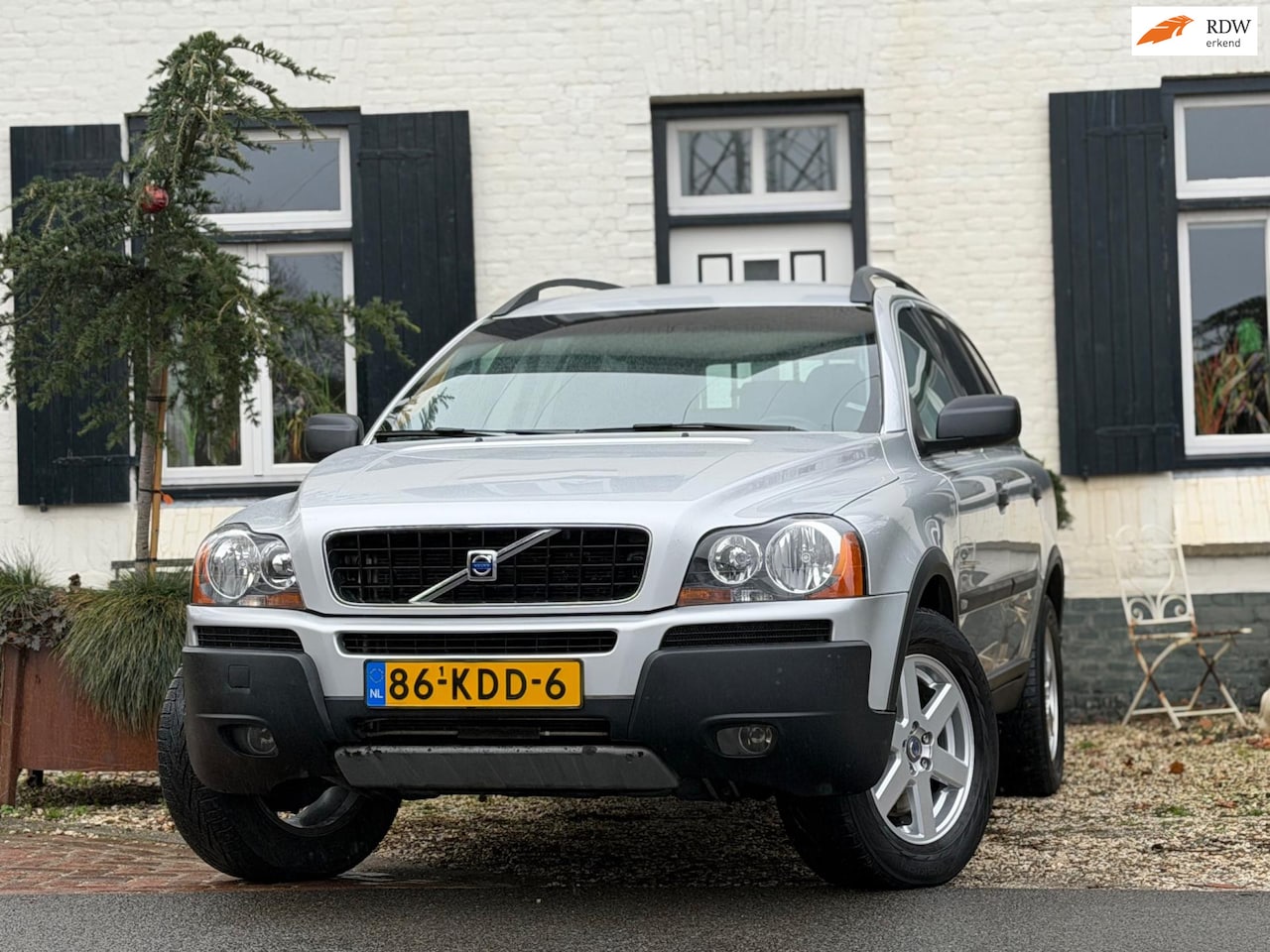 Volvo XC90 - 2.5 T Kinetic|7-Persoons|Leder|Trekhaak| - AutoWereld.nl