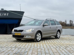 Skoda Octavia Combi - 1.6 TDI Greentech Arctic|Leer|Stoelverwarming