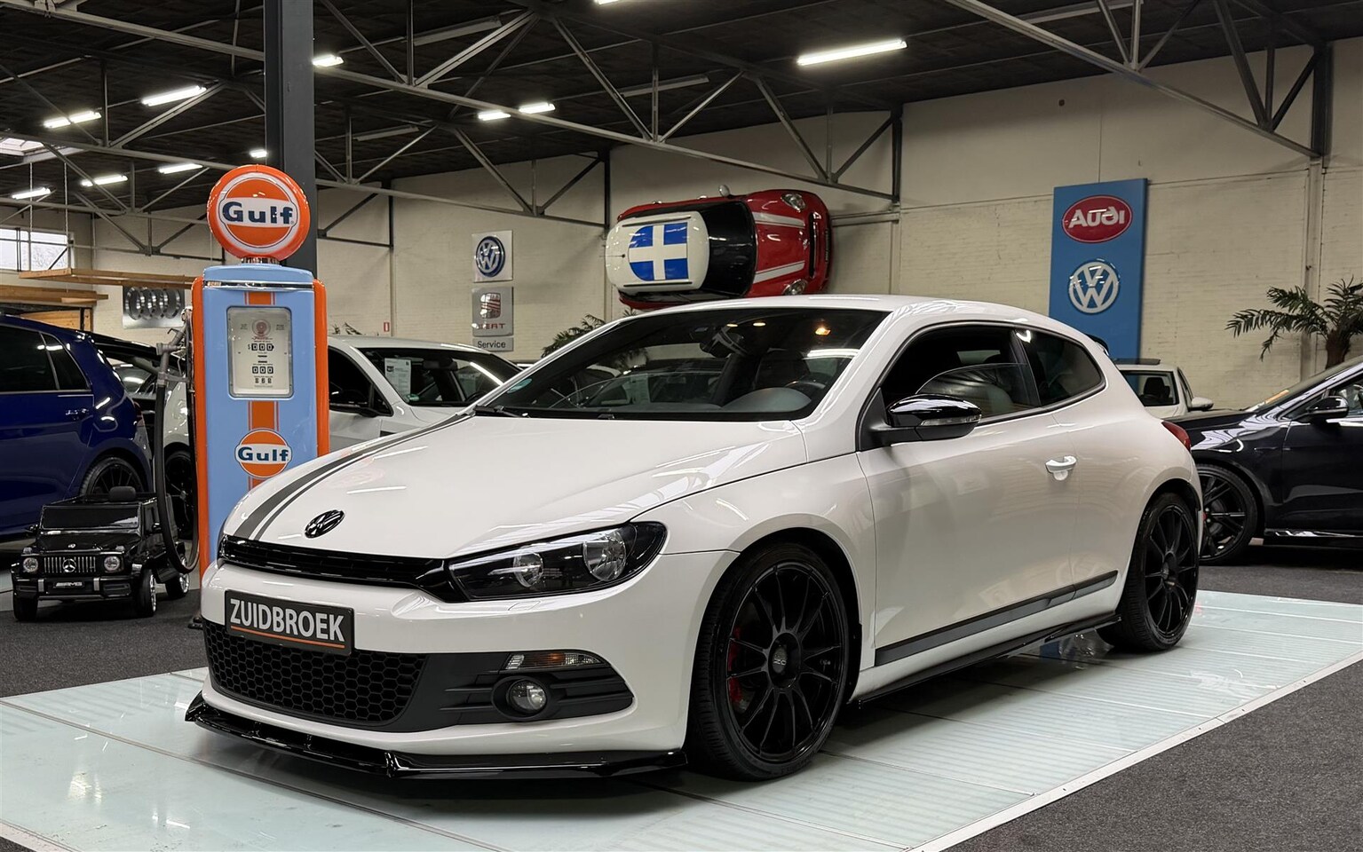Volkswagen Scirocco - 2.0 DSG Maxton! White! Clima! - AutoWereld.nl