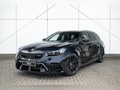 BMW 5-serie Touring - M5 Automaat / M Drive Professional / Panoramadak / Bowers & Wilkins / M Multifunctionele S