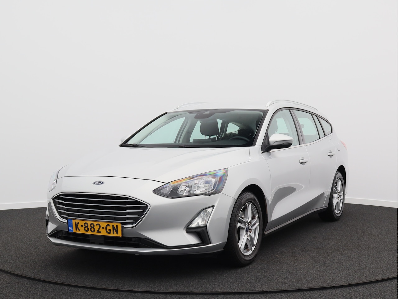 Ford Focus Wagon - 1.0 EcoBoost Hybrid Trend Edition Business/ lage km! - AutoWereld.nl