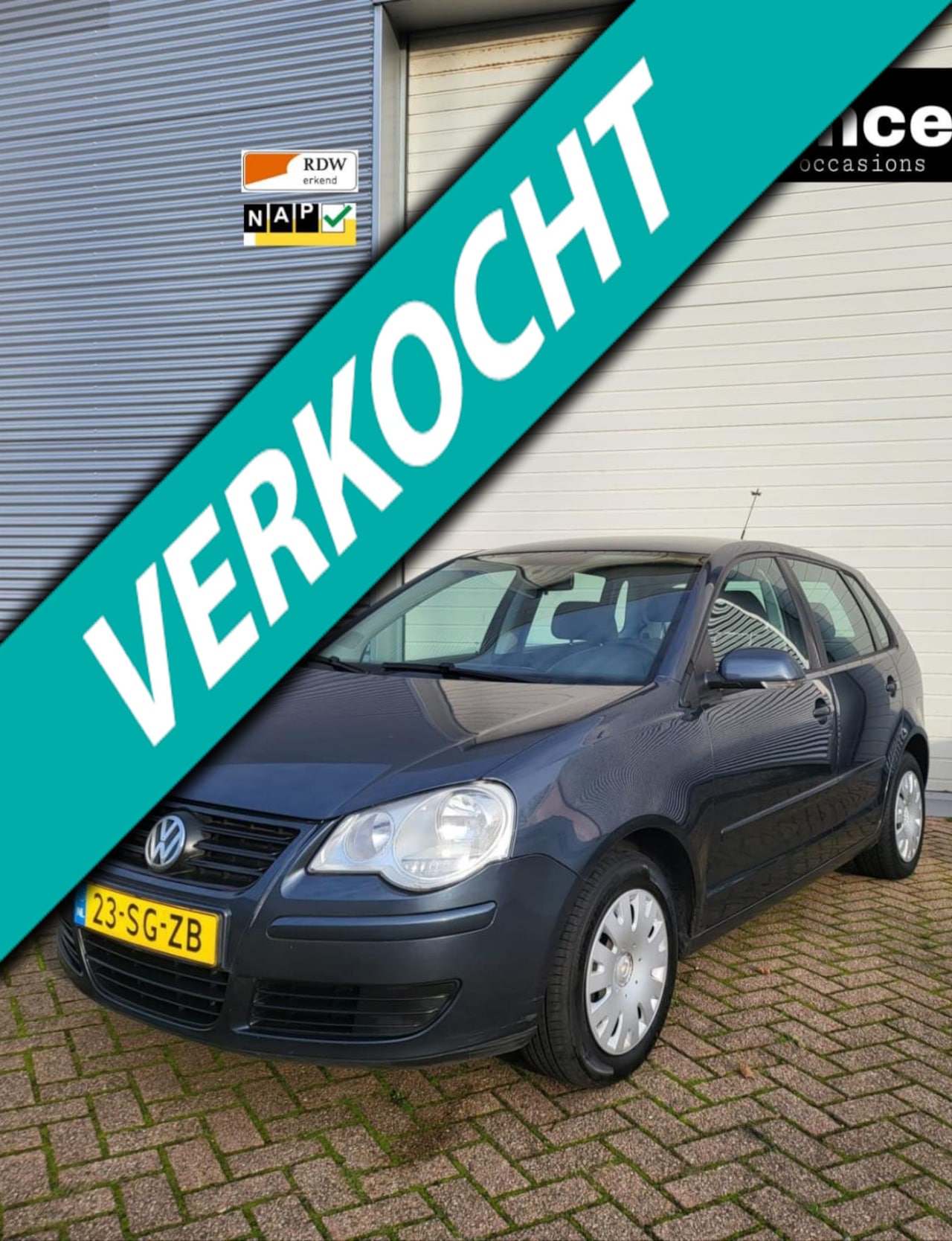 Volkswagen Polo - 1.4-16V Comfortline Lage km NAP Nwe APK - AutoWereld.nl