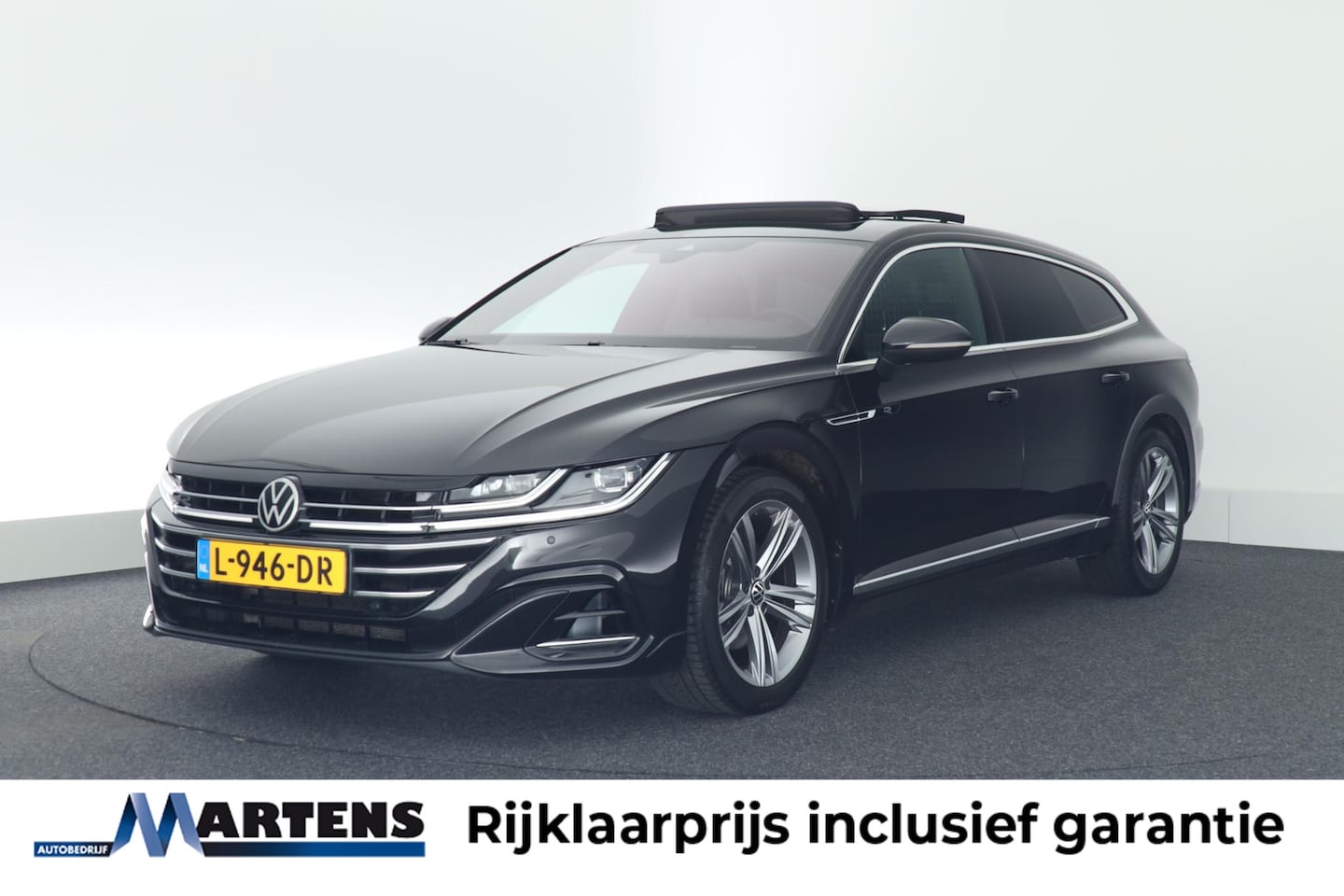 Volkswagen Arteon Shooting Brake - 2.0 TSI 190pk DSG R-Line Business+ Keyless Panoramadak DCC Camera Stoelverwarming Virtual - AutoWereld.nl