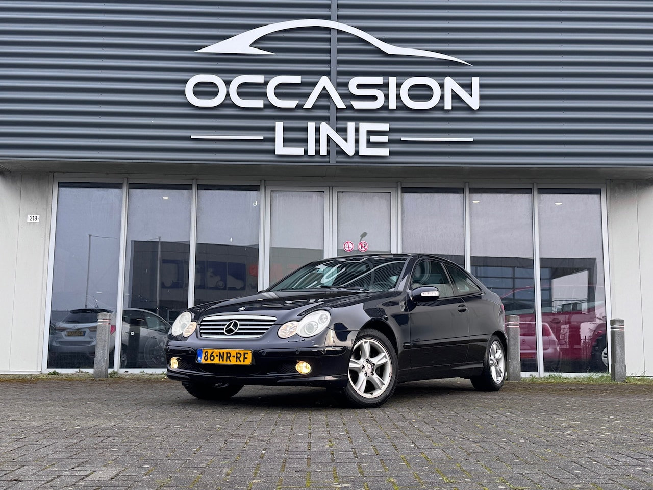 Mercedes-Benz C-klasse Sportcoupé - 200 K. | Nwe Apk | Cruise | P.Sensor | Airco | L.M Velgen - AutoWereld.nl
