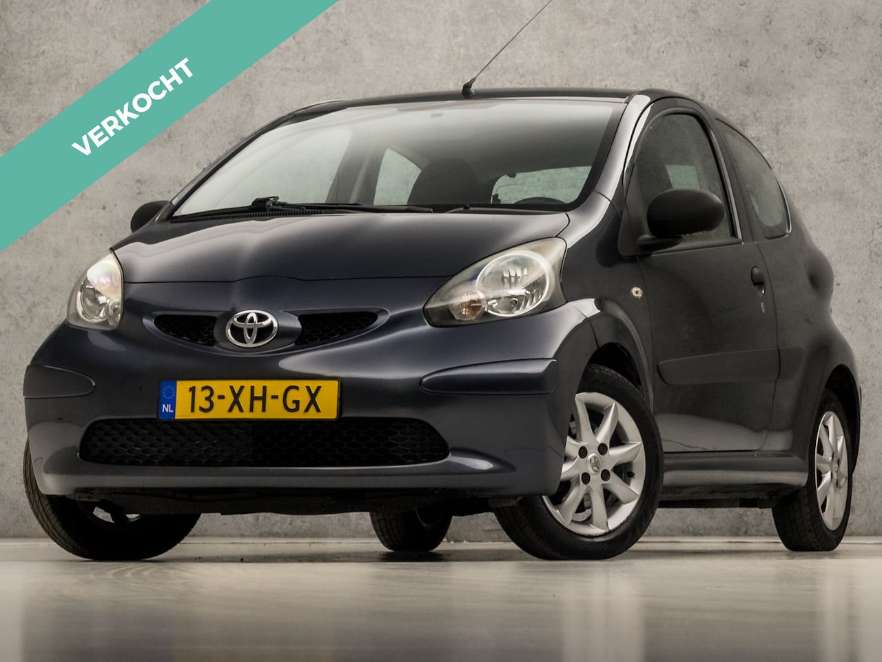 Toyota Aygo - 1.0-12V Sport (AIRCO, LM VELGEN, SPORTSTOELEN, STUURBEKRACHTIGING, NIEUWSTAAT) - AutoWereld.nl