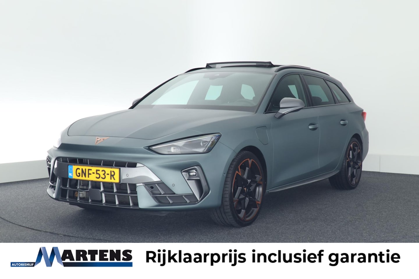 CUPRA Leon Sportstourer - 1.5 TSI 272pk e-Hybrid VZ Performance Sennheiser Camera Memory Keyless Virtual Cockpit Nav - AutoWereld.nl