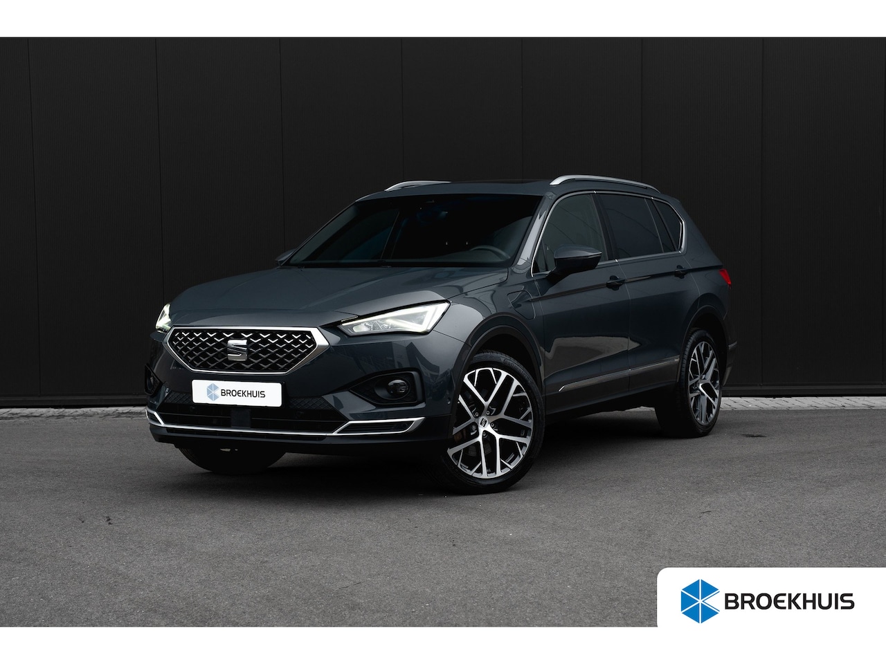 SEAT Tarraco - 1.4 TSI 245 PK e-Hybrid PHEV FR Panoramadak | Adaptive cruise control | Dodehoekdetectie | - AutoWereld.nl