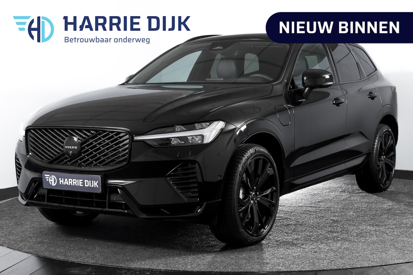 Volvo XC60 - 2.0 T6 Plug-in hybrid AWD Plus Black Edition - Facelift MY26 | Lighting Pack | 360 Camera - AutoWereld.nl