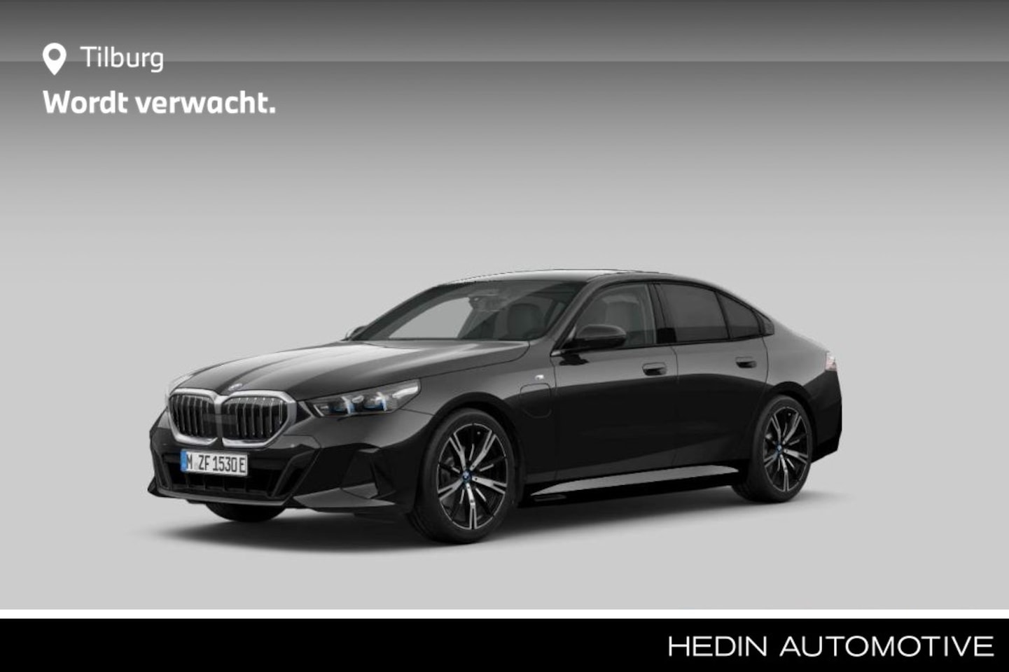 BMW 5-serie - 530e M Sport Edition | Achteruitrijcamera | Glazen Panoramadak | PDC Voor/Achter | M Sport - AutoWereld.nl