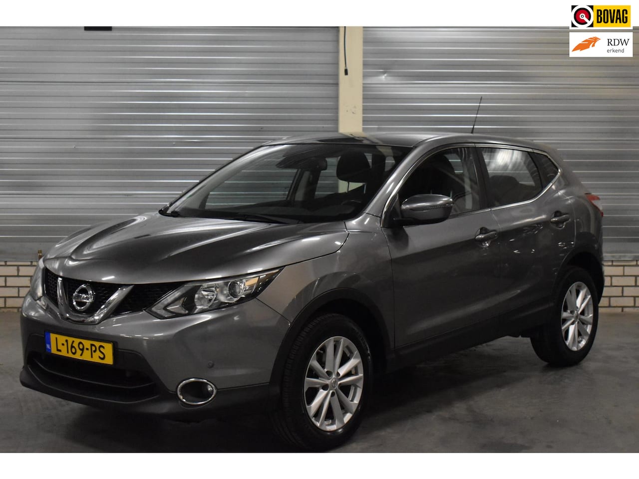 Nissan Qashqai - 1.6 Acenta + Camera|Parkeersensoren|Climate Control|SToelverwarming|Navigatie|Bluetooth| - AutoWereld.nl