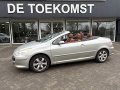 Peugeot 307 - 2.0i 16V Leder Navigatie ECC Cruise Stoelverwarming
