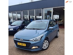 Hyundai i20 - 1.4i i-Catcher| NAVIGATIE | STOELVERWARMING | CLIMATE CONTROL |CRUISE CONTROL | STUURVERWA