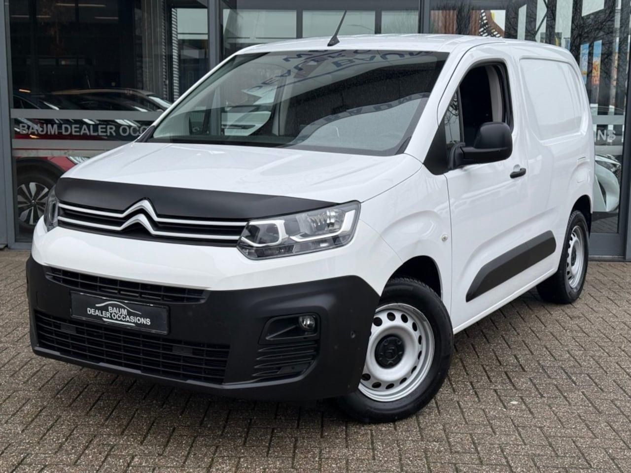 Citroën Berlingo - 1.2 130PK AUTOMAAT 3ZITPL BUSINESS AIRCO NAVI PDC. - AutoWereld.nl