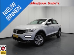 Volkswagen T-Roc - 1.0 TSI Style NAVI/ADAPT.CRUISE/PDC/TREKHAAK/16"LMV