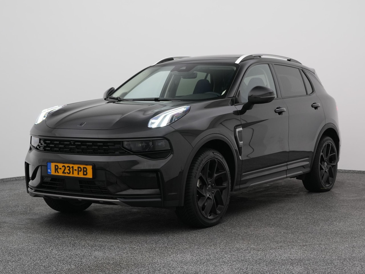 Lynk & Co 01 - 1.5 Plug-in Hybrid | 360° | BLACK | NLD AUTO - AutoWereld.nl
