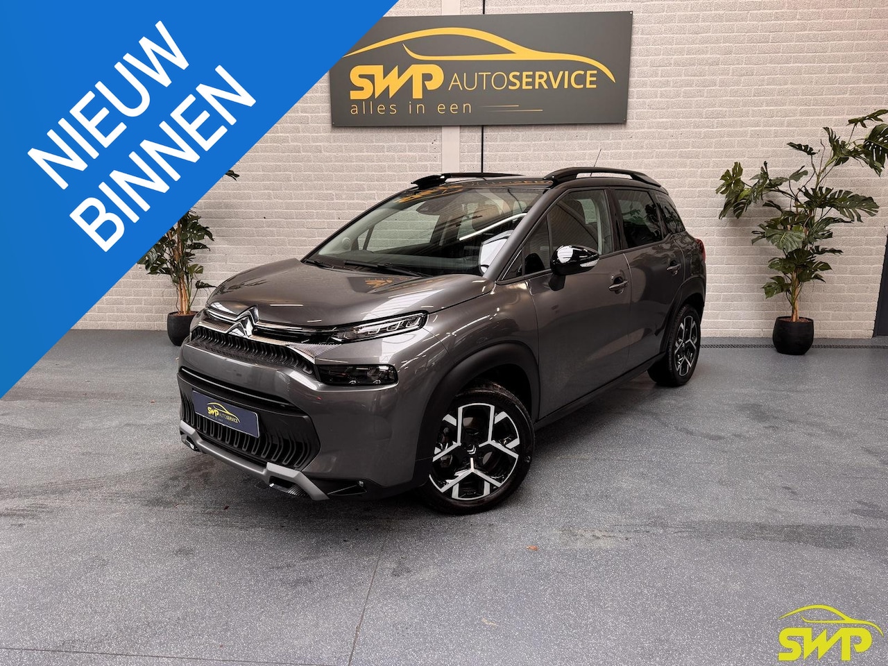 Citroën C3 Aircross - 1.2 PureTech Shine Pack | Navi | Camera - AutoWereld.nl