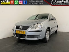 Volkswagen Polo - 1.4-16V Sportline. Automaat Pano