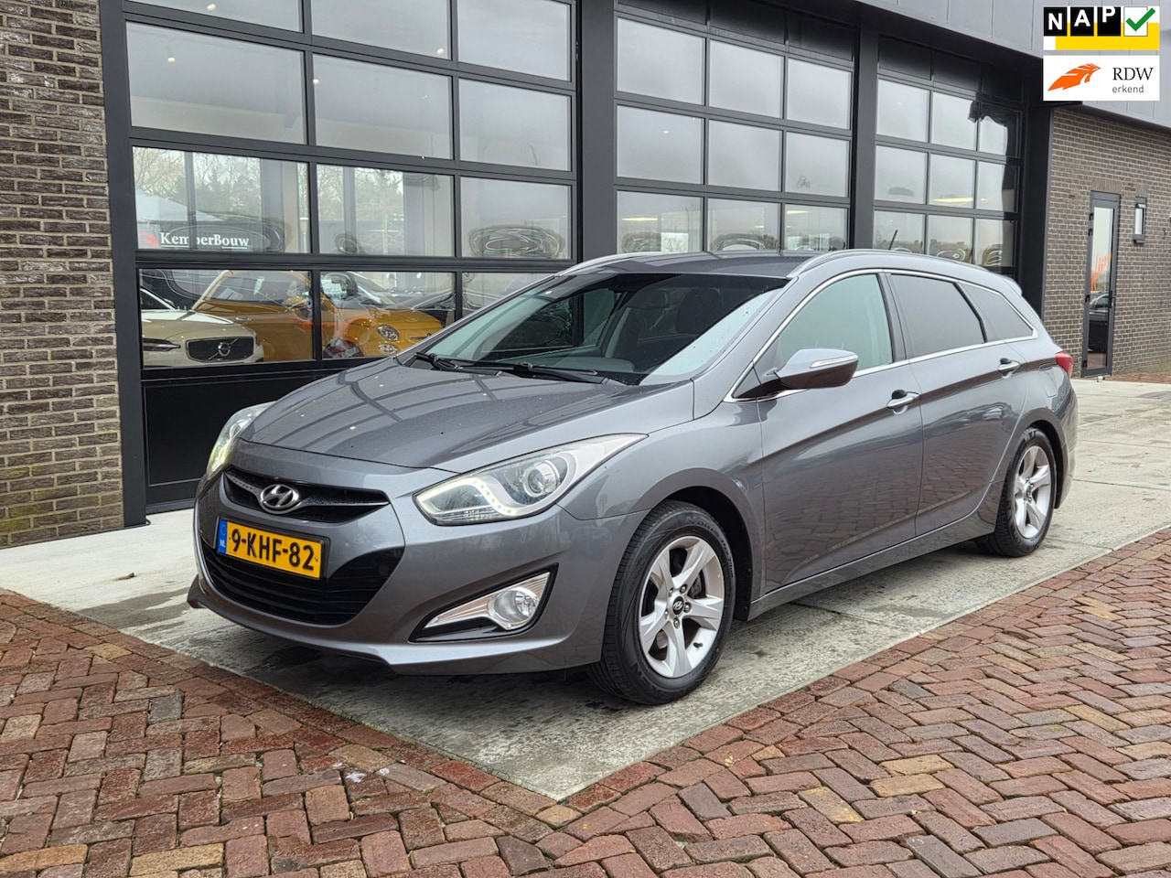 Hyundai i40 Wagon - 2.0 GDI Business Edition | Navi | Camera | Trekhaak | Clima | - AutoWereld.nl