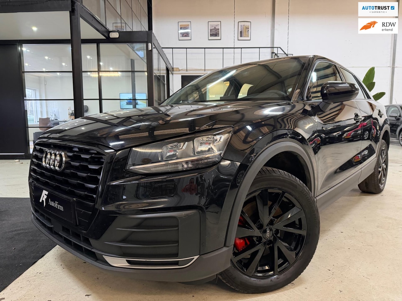 Audi Q2 - 1.0 TFSI Black Edition Dealer Onderhouden Garantie Parkeersensoren Bluetooth Stoelverwarmi - AutoWereld.nl