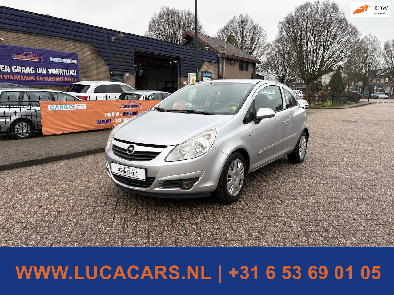 Opel Corsa - 1.2-16V Essentia NIEUWE APK! AUTOMAAT! - AutoWereld.nl