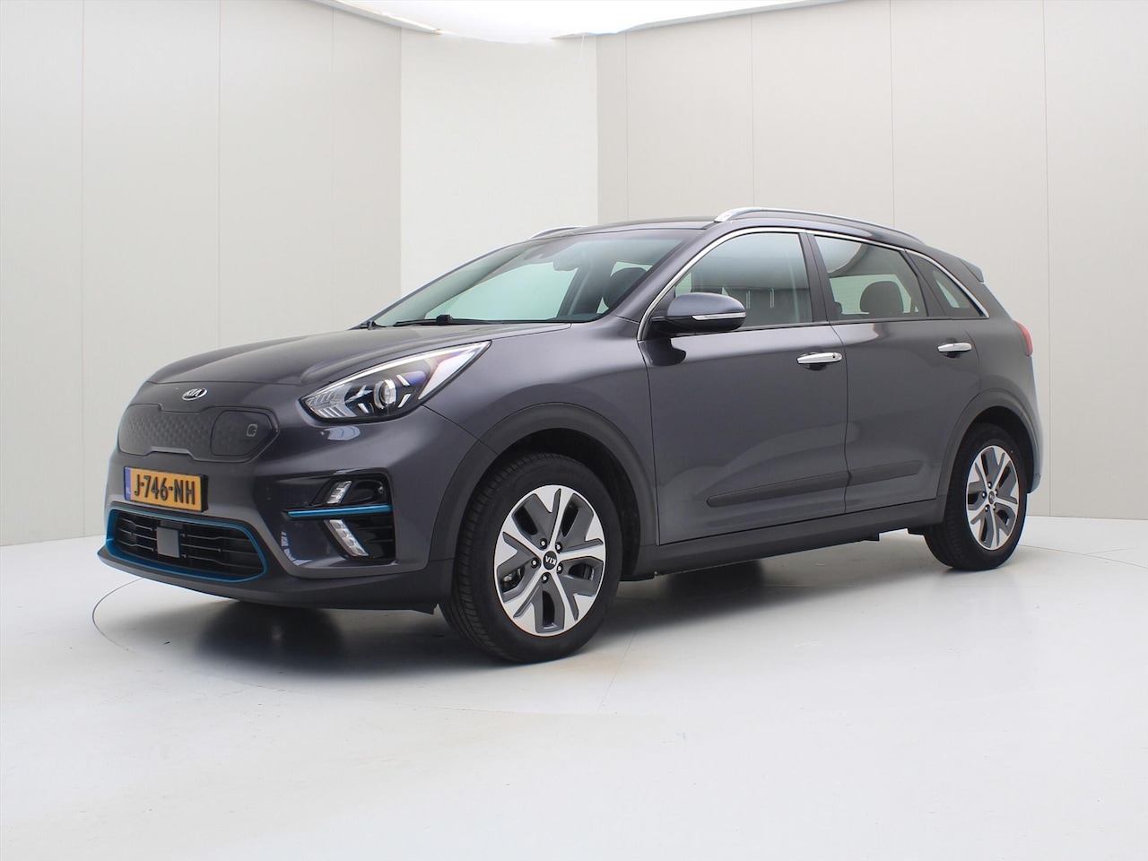 Kia e-Niro - DynamicLine 64kWh 204pk 100% SoH [ 3-FASE+ACC+LANE+KEYLESS+CARPLAY+STOELVERWARMING+CAMERA - AutoWereld.nl